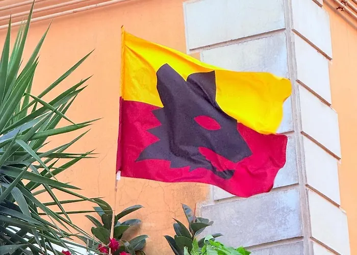 Bright House In The Heart Of * Ρώμη
