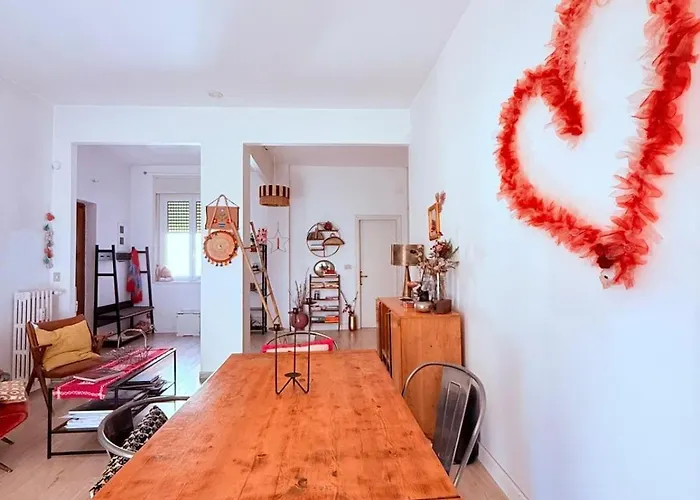 Bright House In The Heart Of Roma